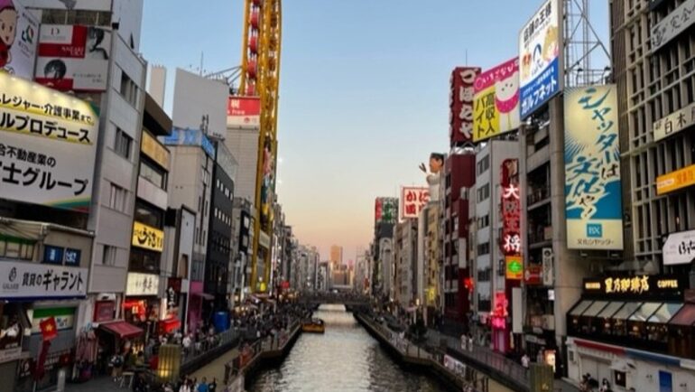 Dotonbori, places to visit in Osaka for kids