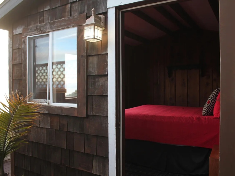 Quaint places to stay in Big Sur - Gorda Springs Resort