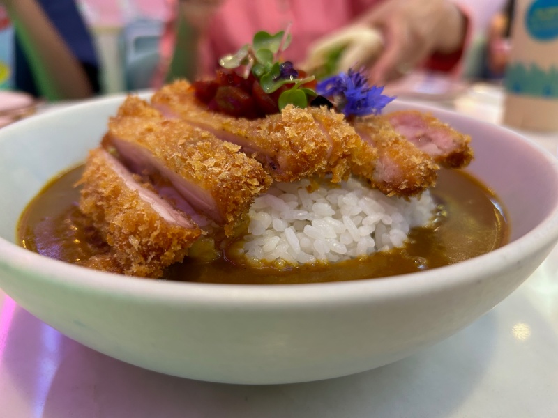 katsu chicken rice curry bowl