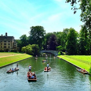 punting-on-river-cam